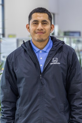 Staff member Jo Ortega from ID_9ab1ffe0362d