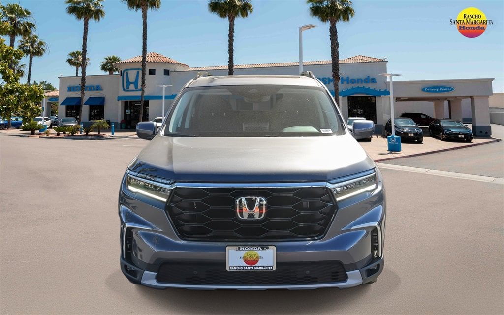 New 2025 Honda Pilot Touring SUV