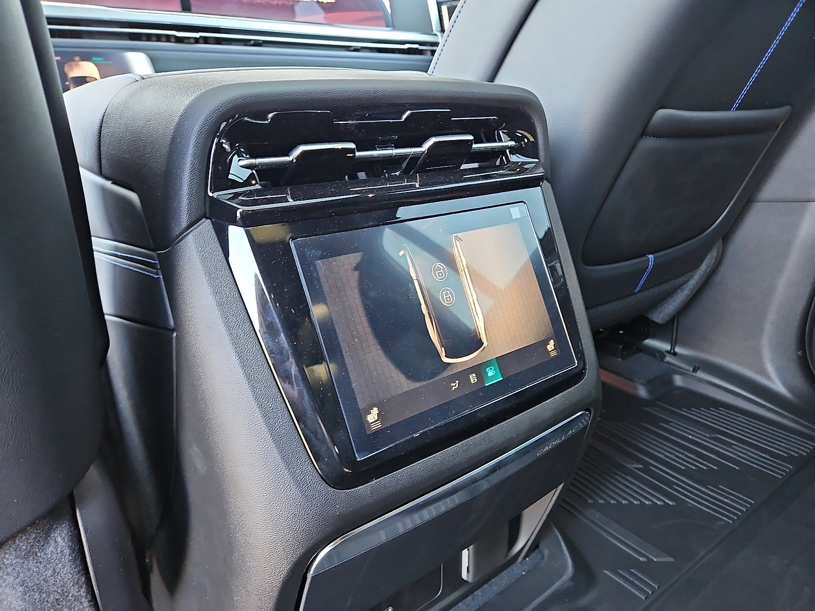 2026 Cadillac Escalade IQL Sport - Photo 21