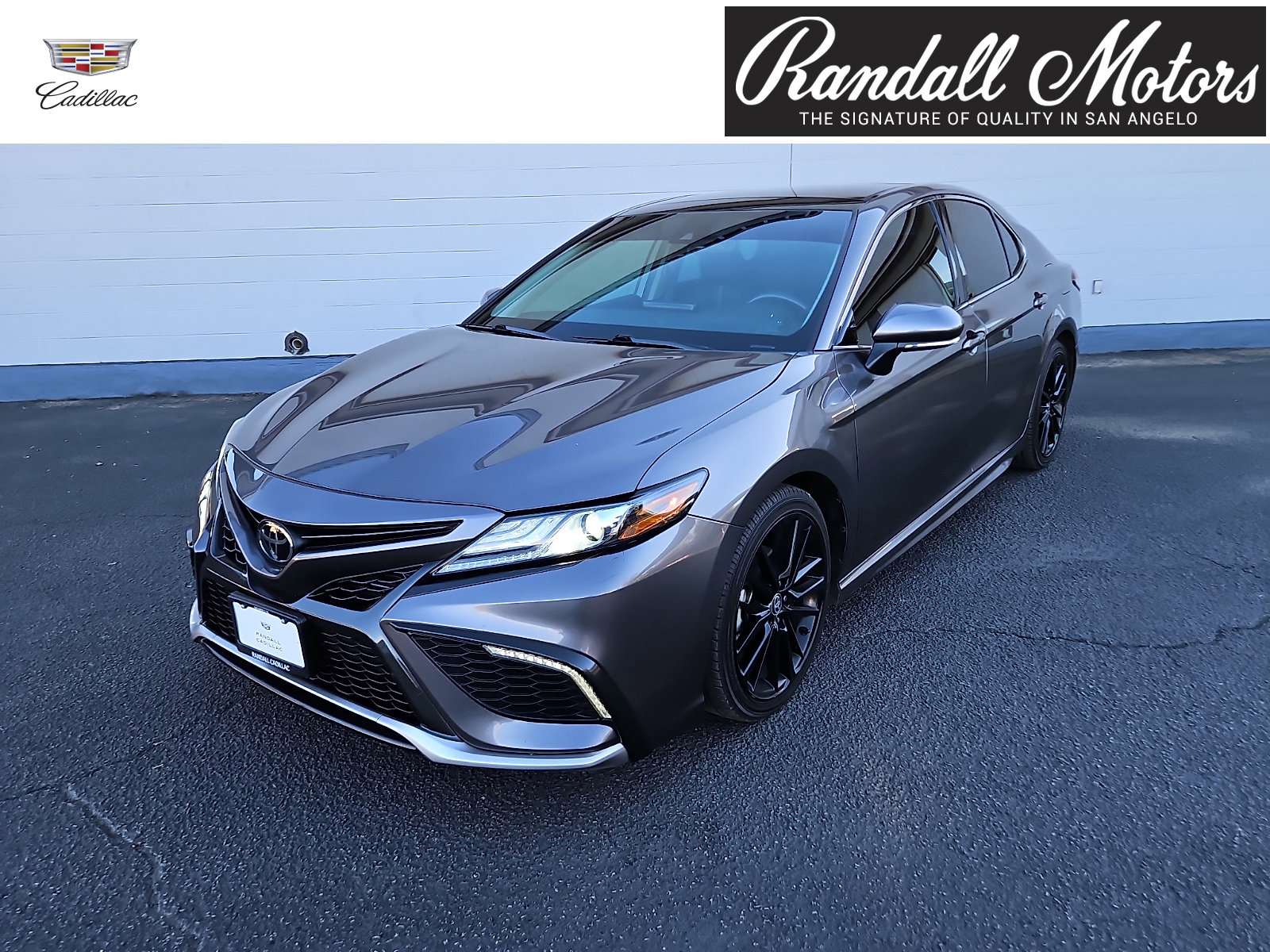 2022 Toyota Camry XSE's photo