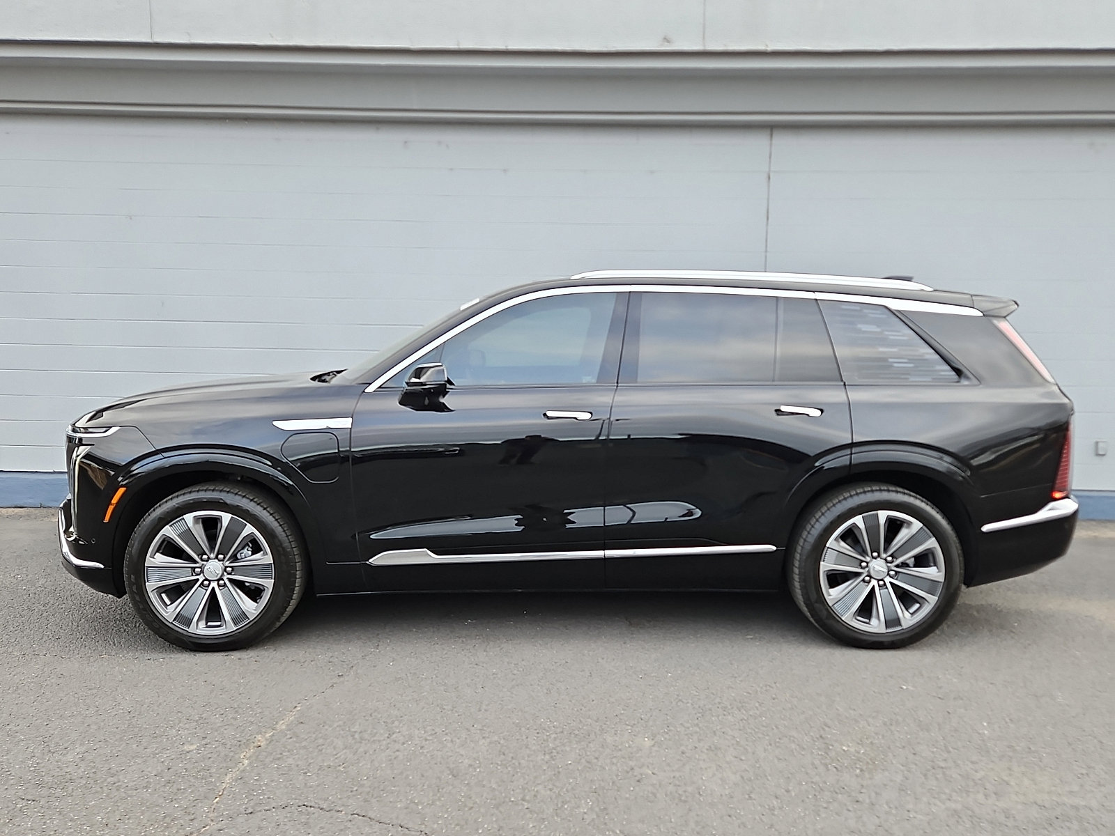 Certified 2026 Cadillac VISTIQ Luxury with VIN 1GYC3KML7TZ700239 for sale in San Angelo, TX