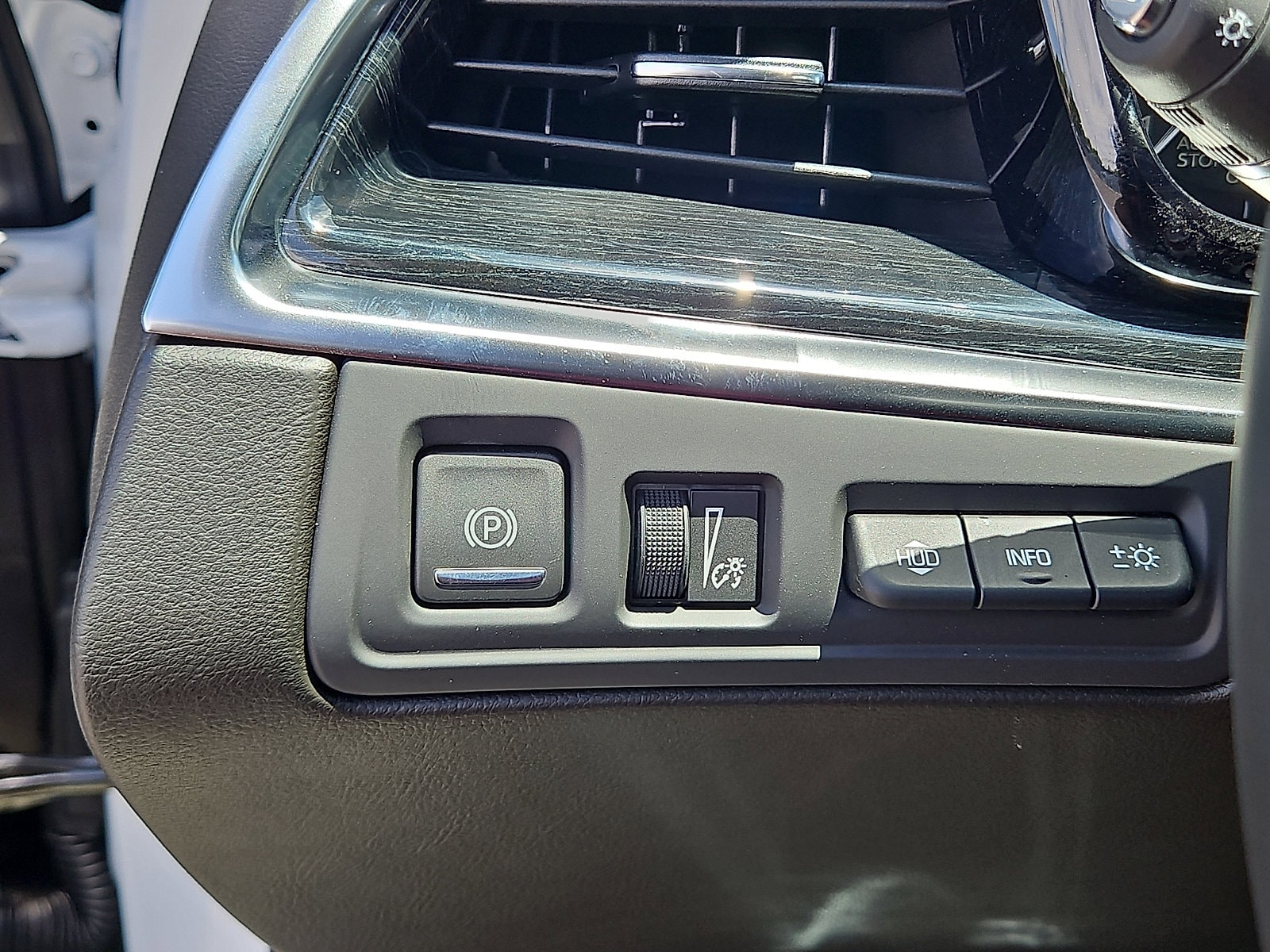 2026 Cadillac XT5 Premium Luxury - Photo 16