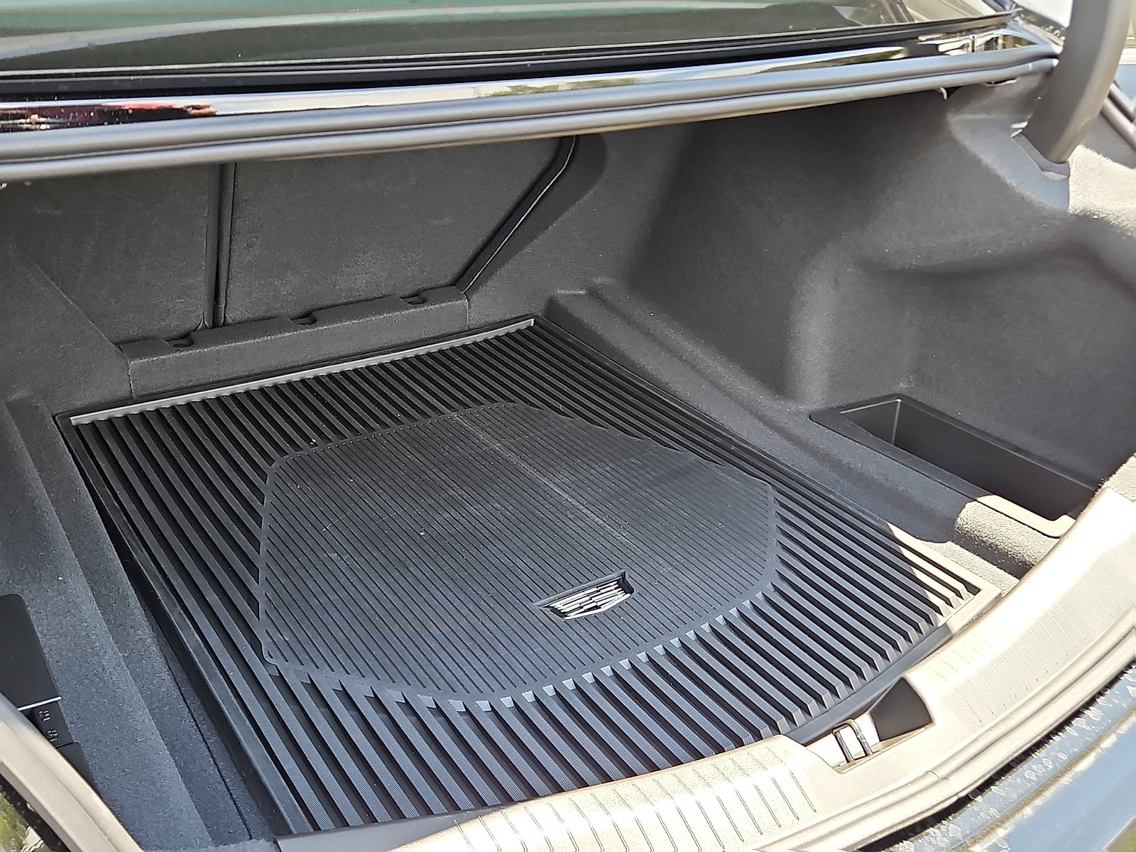 2026 Cadillac CT5 V-Series - Photo 6