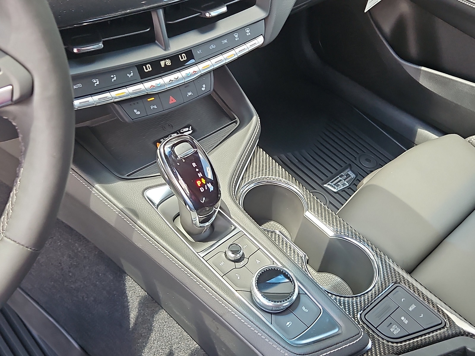 2026 Cadillac CT4 V-Series Blackwing - Photo 23