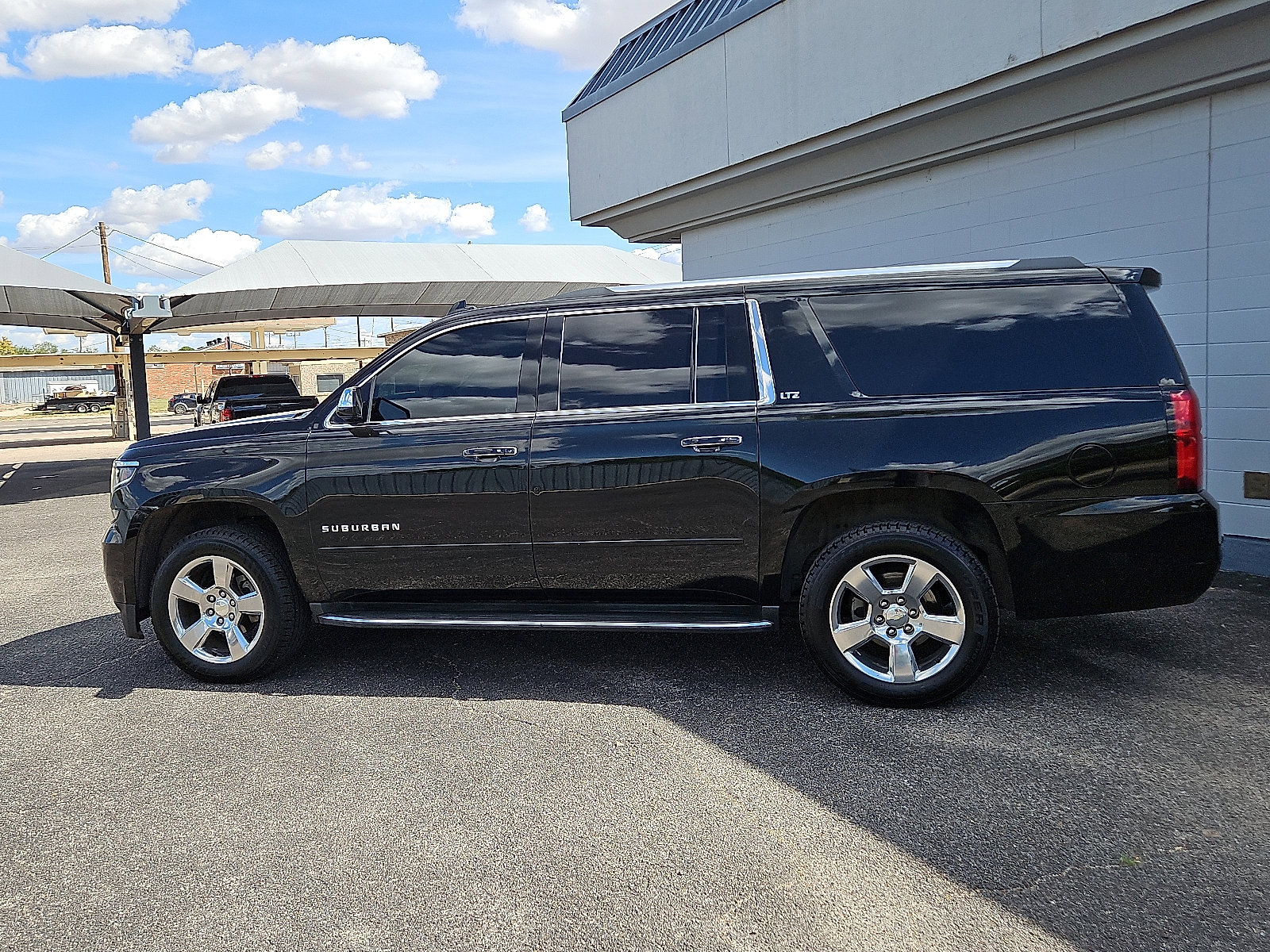 Used 2016 Chevrolet Suburban LTZ with VIN 1GNSCJKC3GR473353 for sale in San Angelo, TX