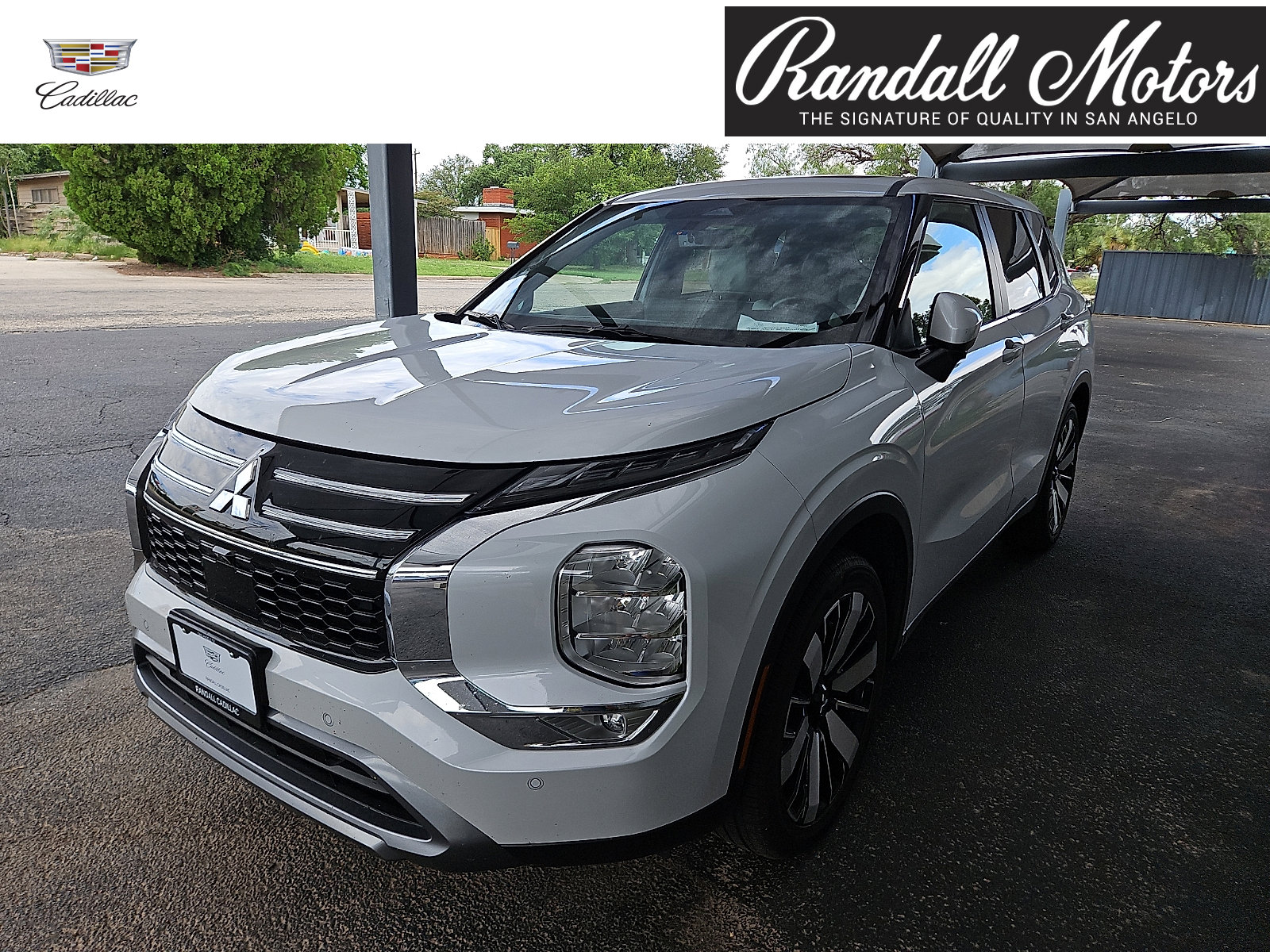 2025 Mitsubishi Outlander SE 2WD's photo