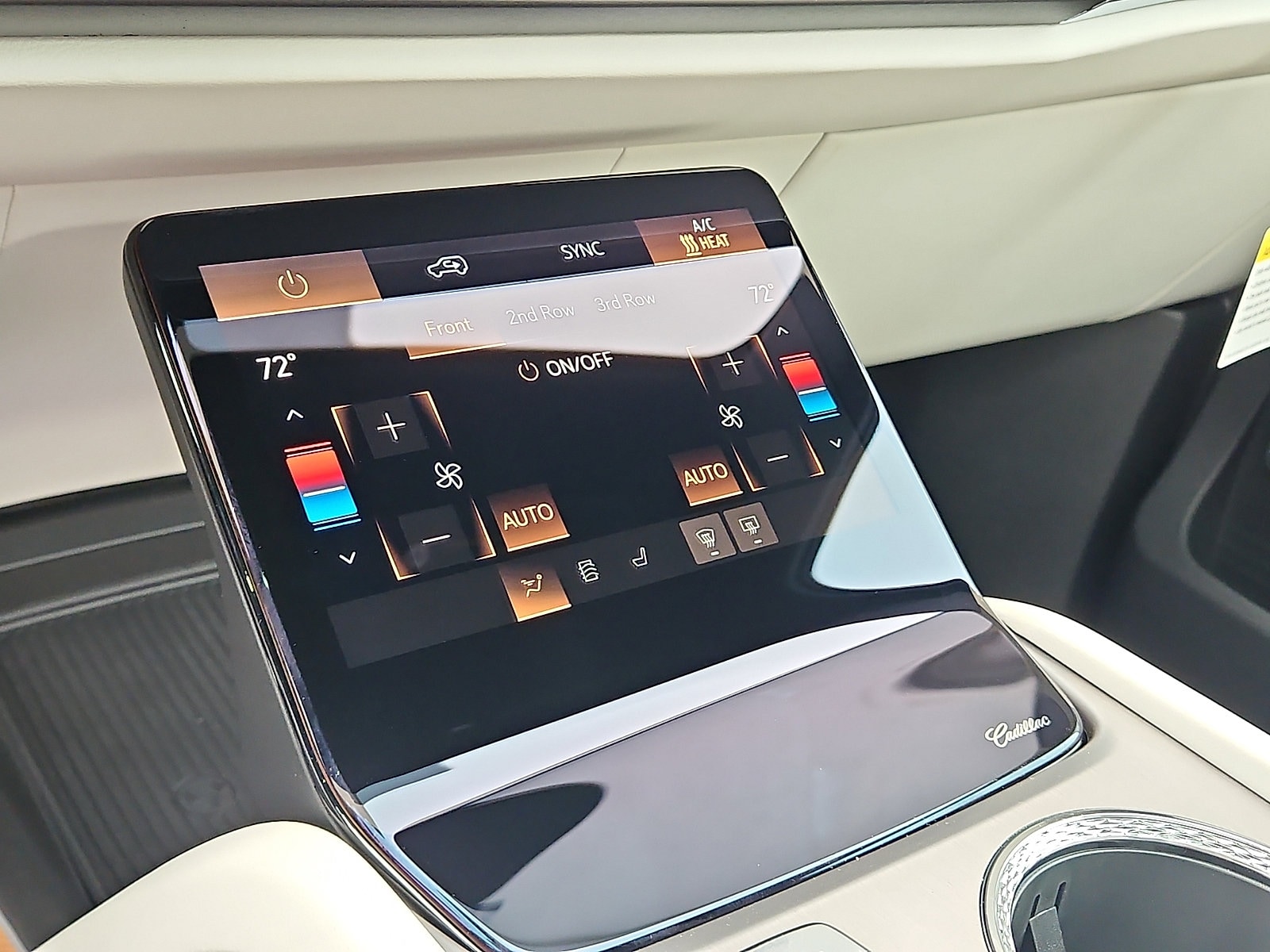 2027 Cadillac VISTIQ Sport - Photo 21