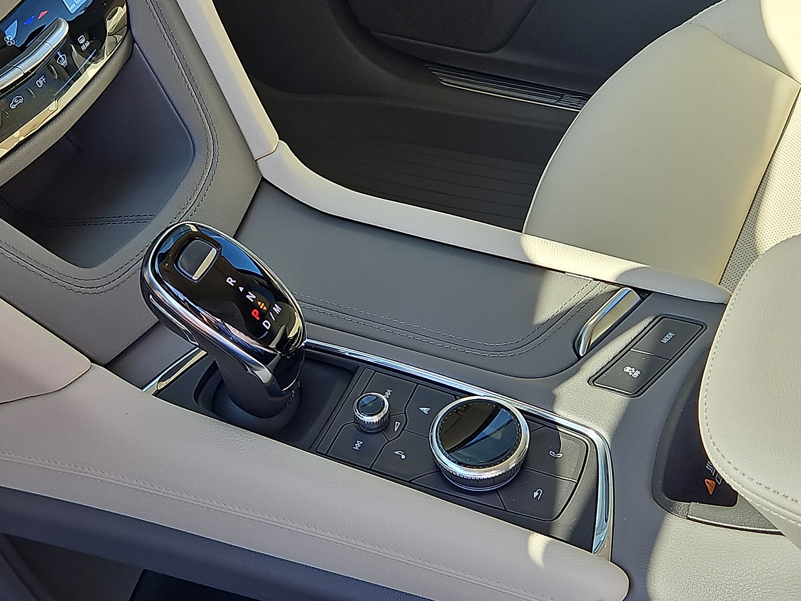 2026 Cadillac XT5 Premium Luxury - Photo 23