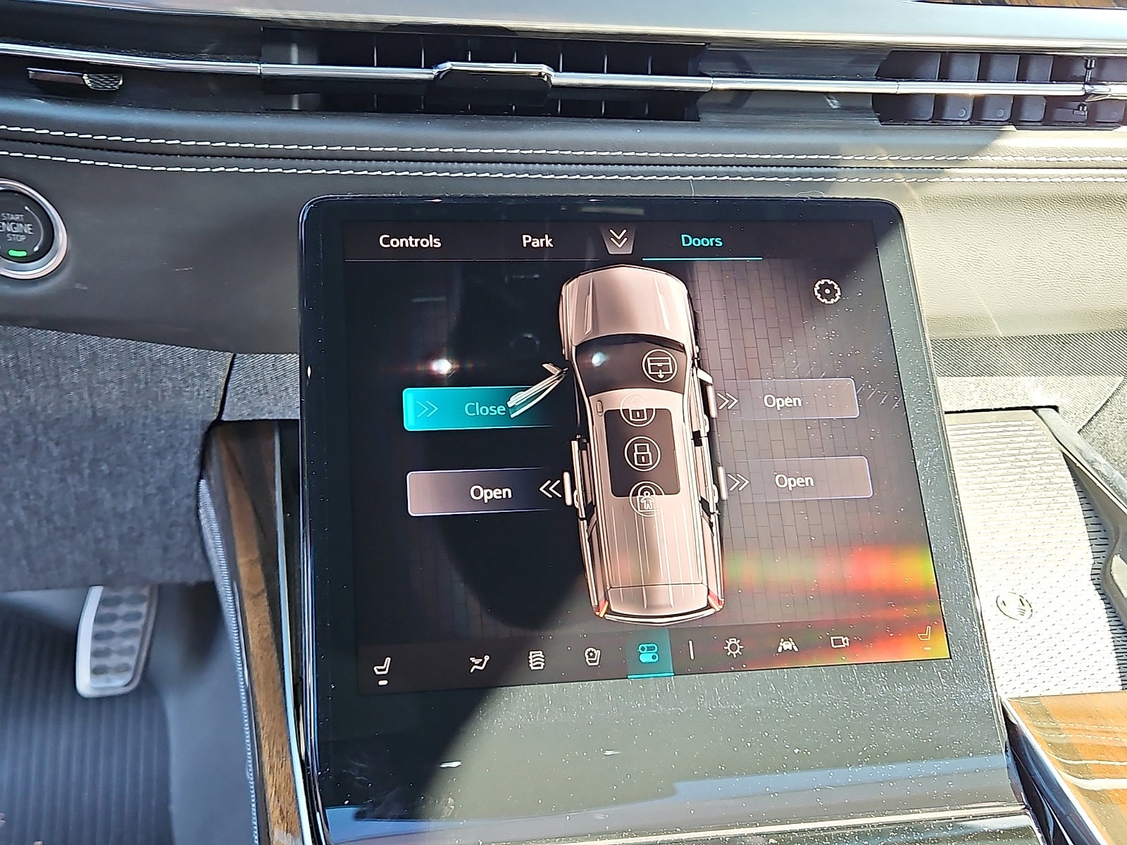 2026 Cadillac Escalade Platinum Sport - Photo 17