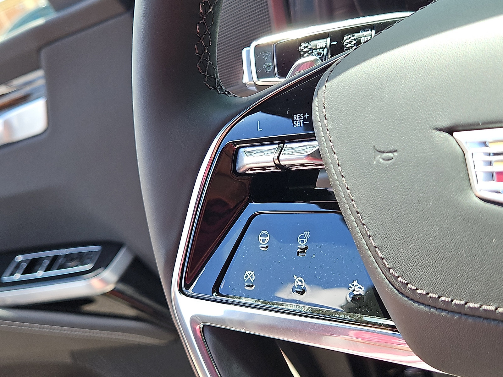 2026 Cadillac Escalade Platinum Sport - Photo 20