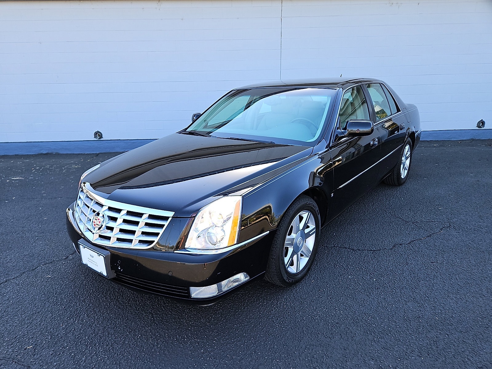 2006 Cadillac DTS's photo
