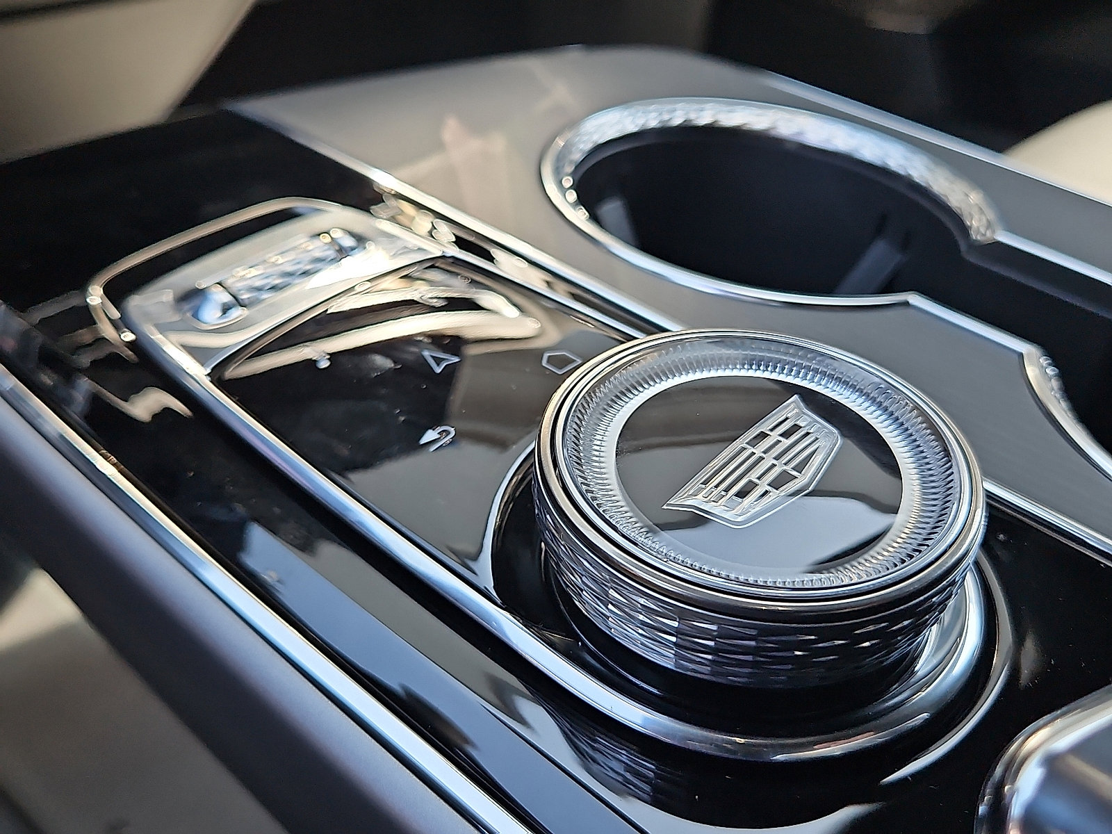 2025 Cadillac LYRIQ Sport 1 - Photo 19