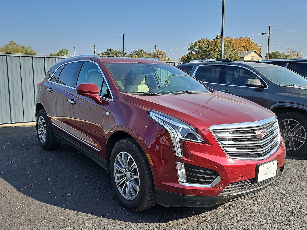 Used 2018 CADILLAC XT5 Luxury FWD SUV