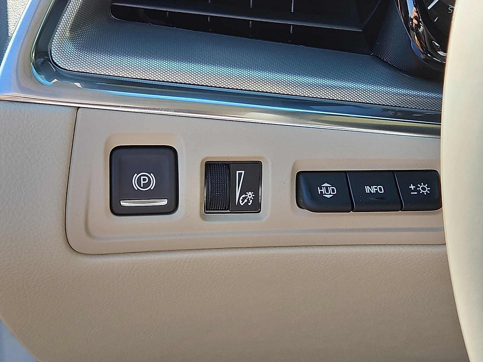 2026 Cadillac XT5 Premium Luxury - Photo 17