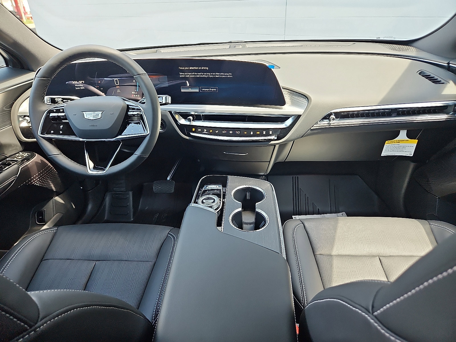 2025 Cadillac LYRIQ Sport 1 - Photo 8