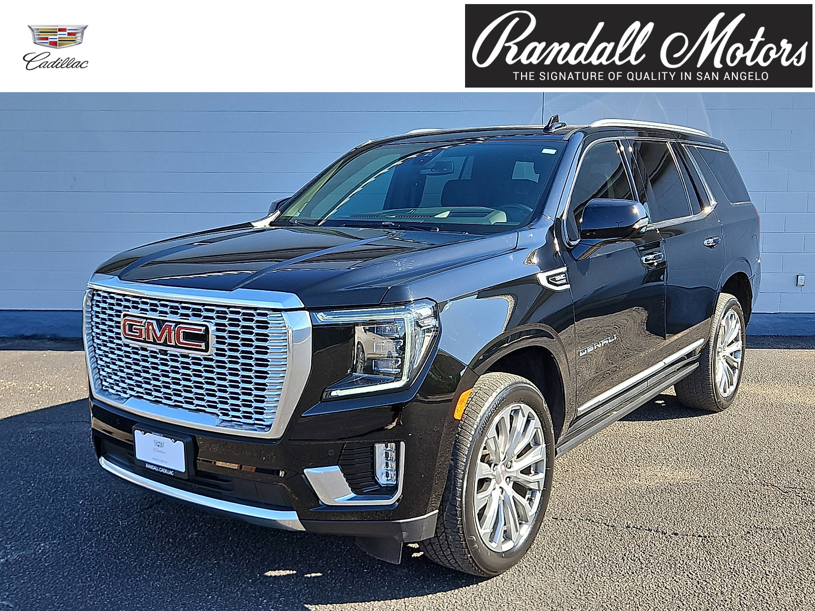 2022 GMC Yukon 4WD Denali's photo