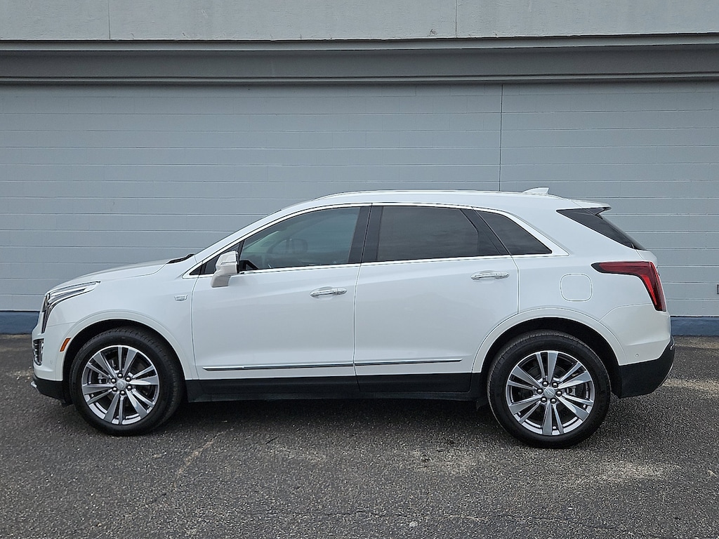 Certified 2024 CADILLAC XT5 Premium Luxury SUV