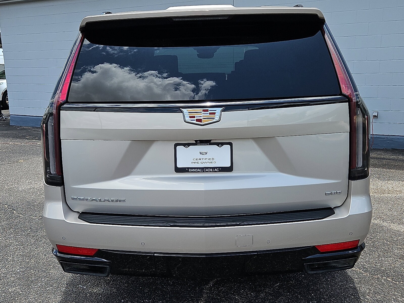 2024 Cadillac Escalade ESV Sport Platinum photo 2