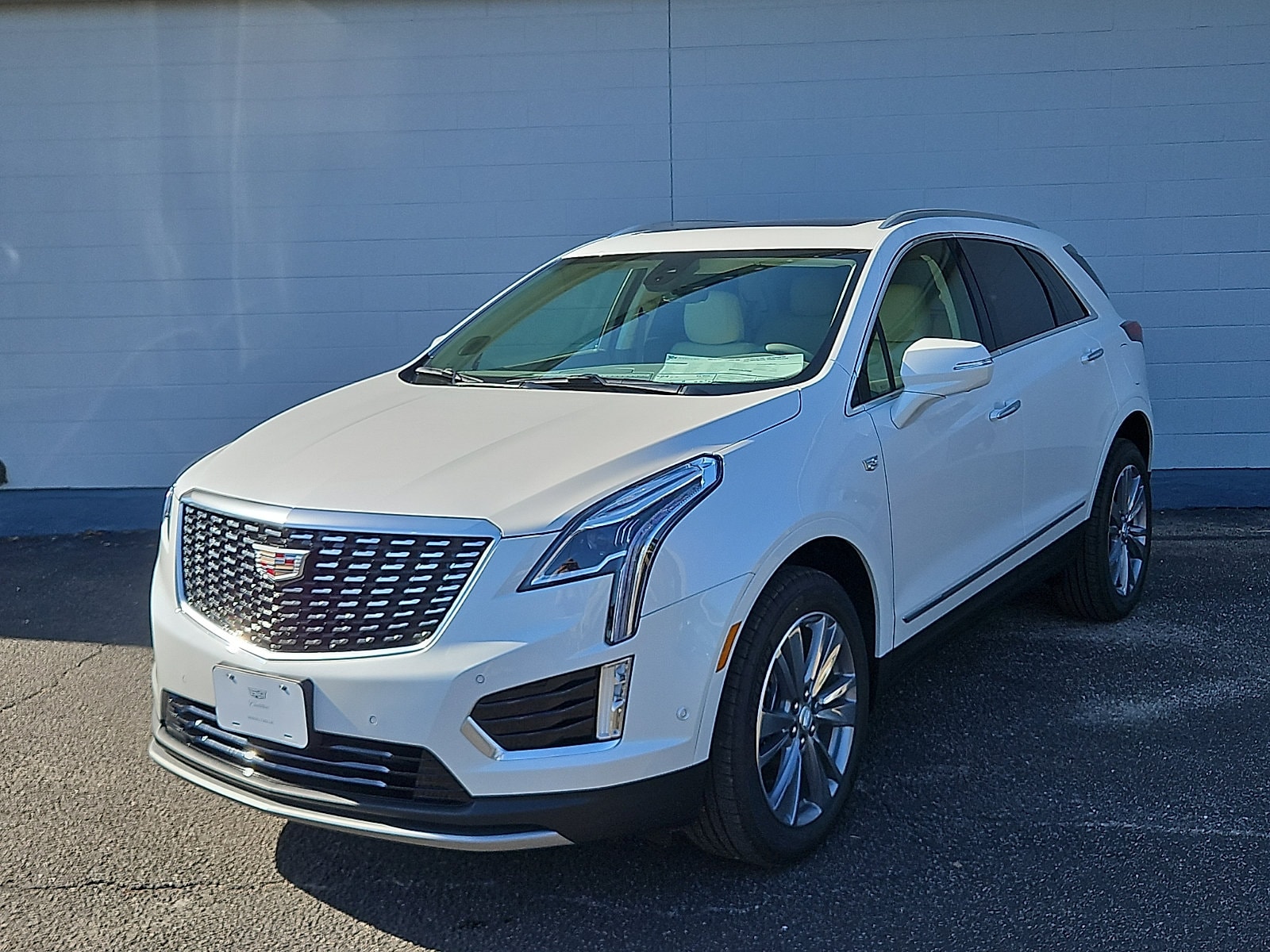 2026 Cadillac XT5 Premium Luxury - Photo 1