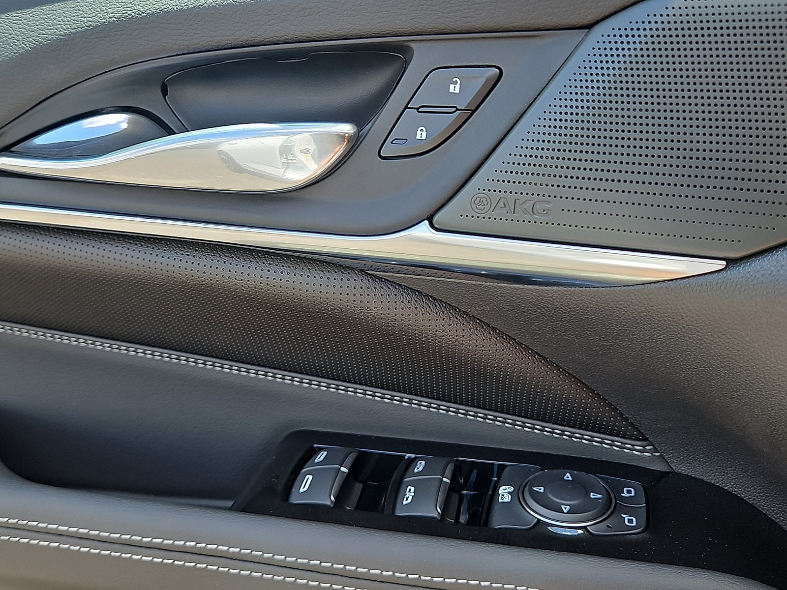 2026 Cadillac CT4 V-Series Blackwing - Photo 17