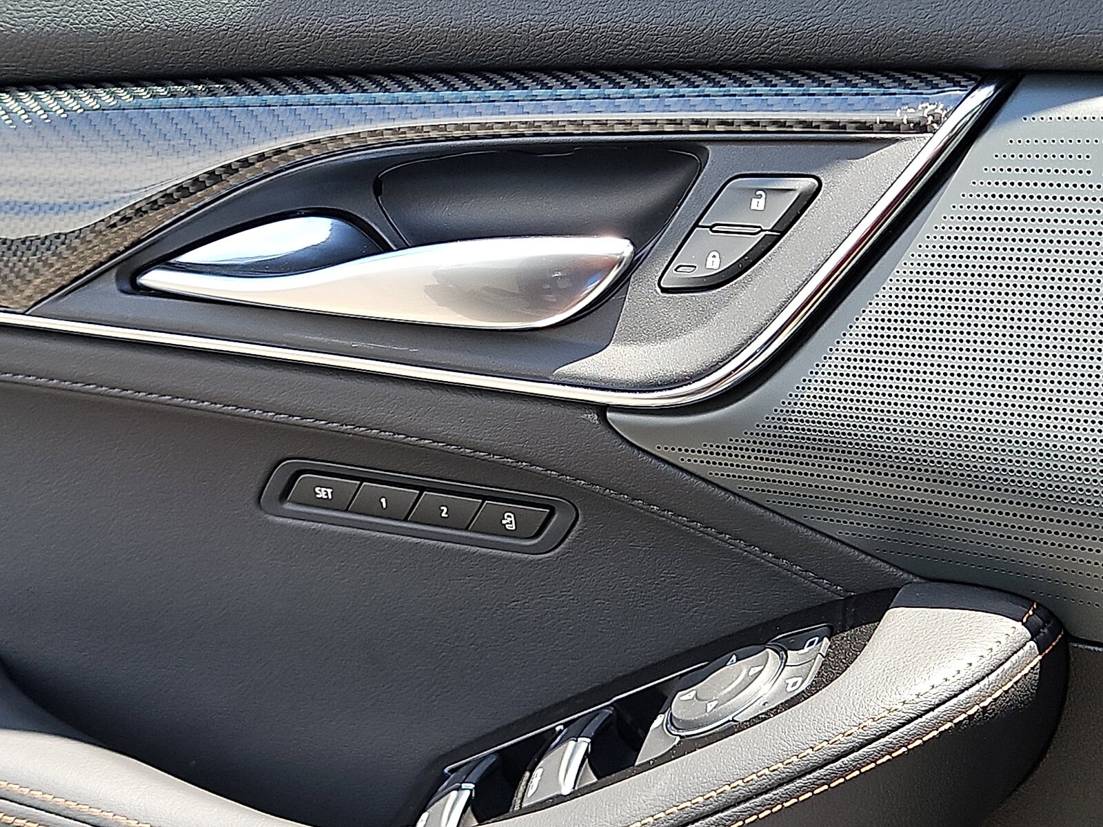 2026 Cadillac CT5 V-Series - Photo 20