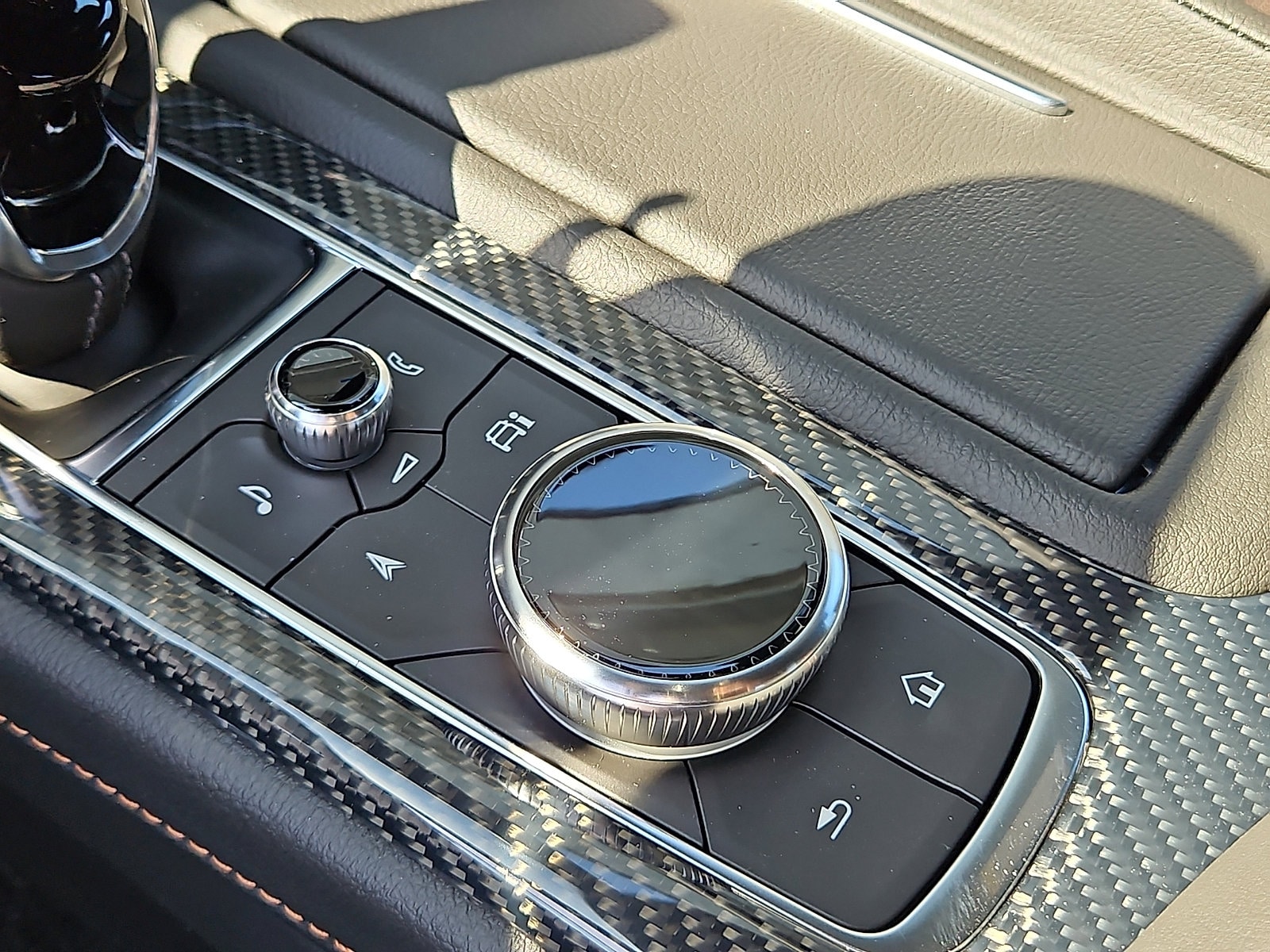 2026 Cadillac CT5 V-Series - Photo 18