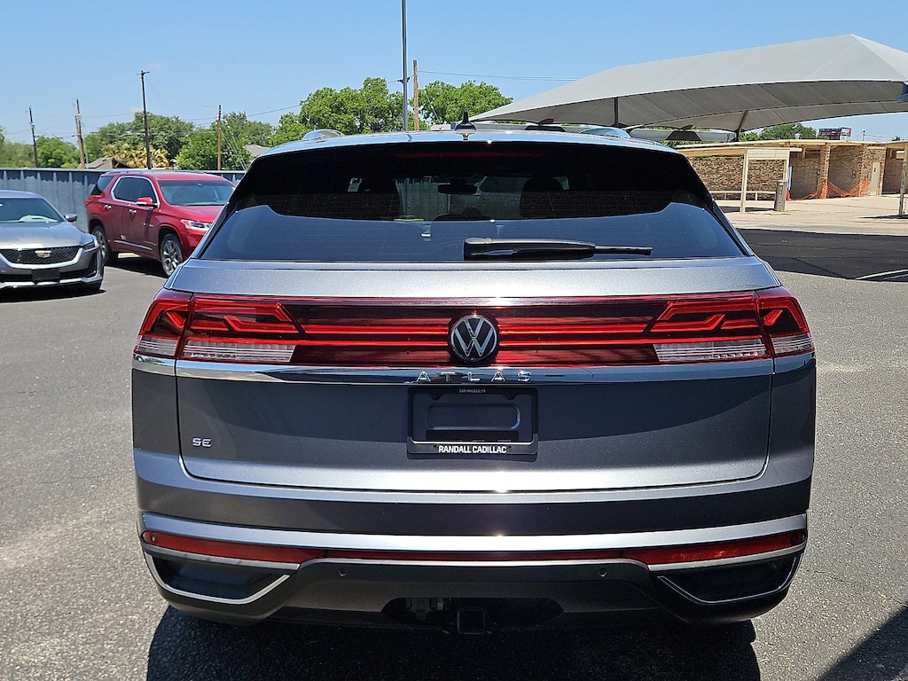Used 2024 Volkswagen Atlas Cross Sport 2.0T SE w/Technology
