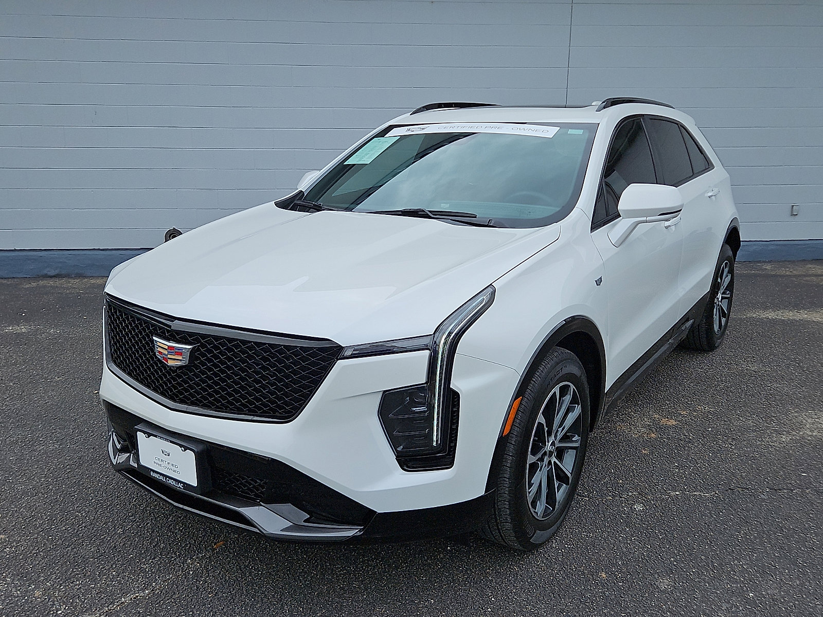 2025 Cadillac XT4 Sport's photo
