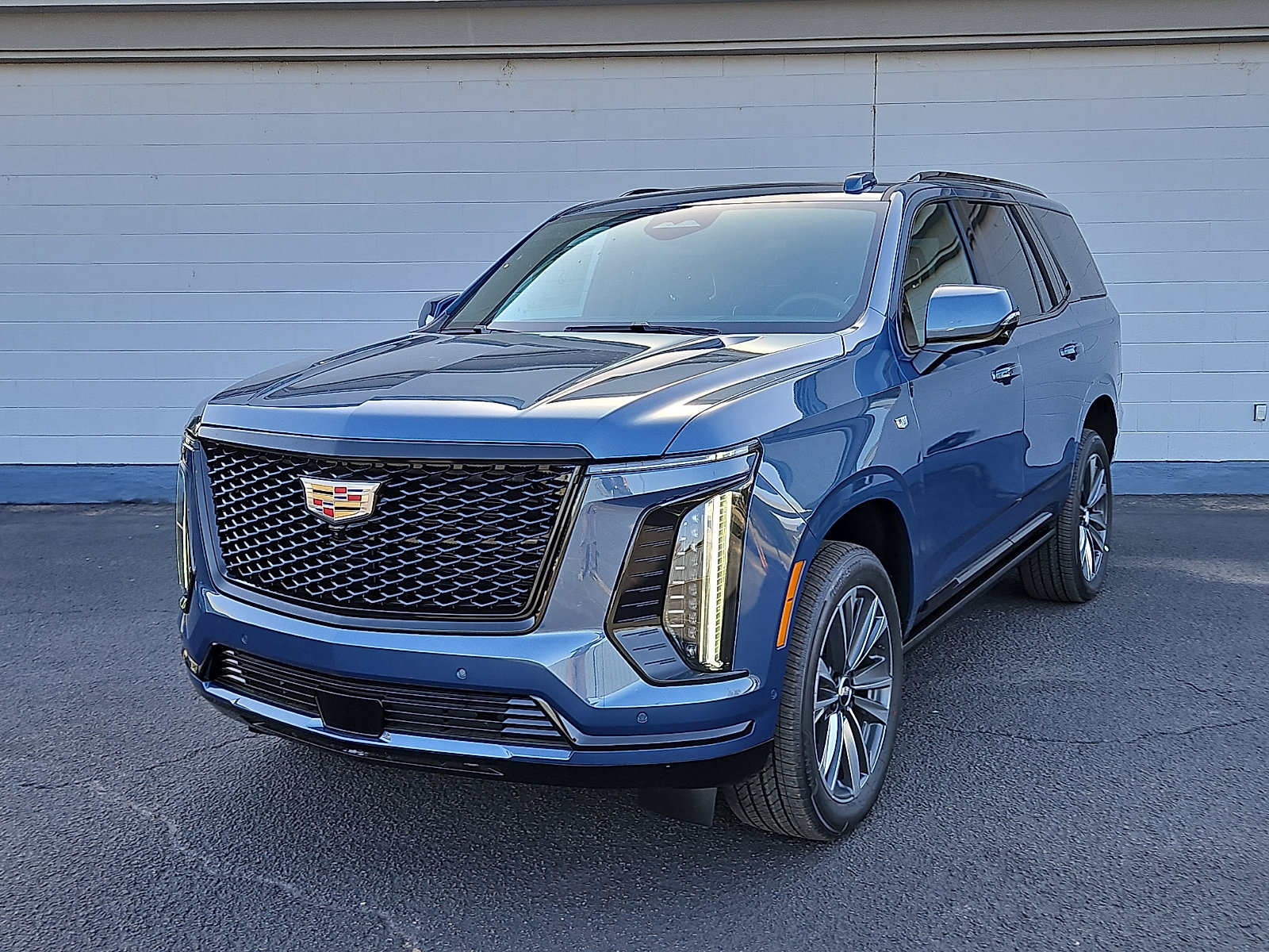 2026 Cadillac Escalade Sport's photo