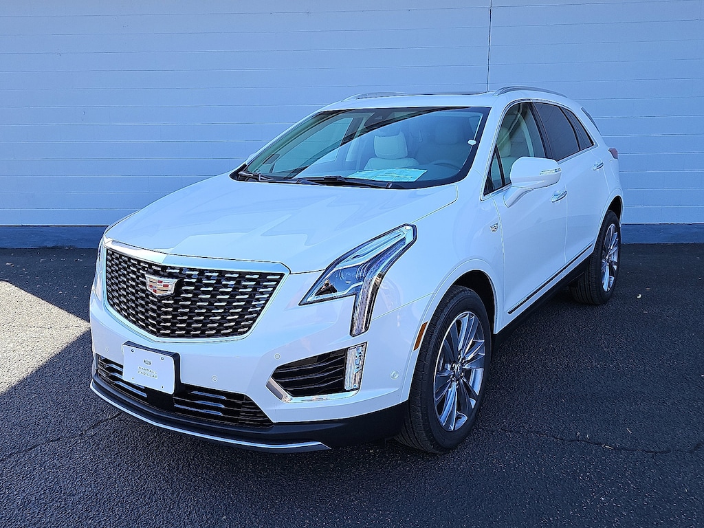 New 2026 CADILLAC XT5 Premium Luxury SUV