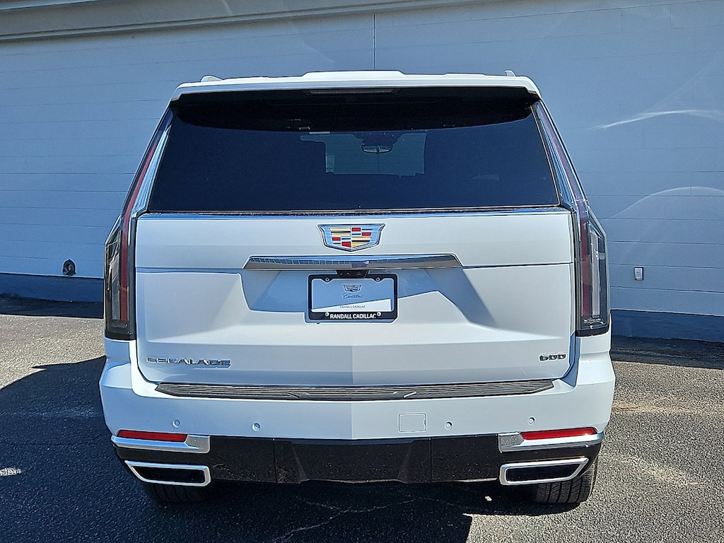 New 2026 CADILLAC Escalade ESV Luxury SUV