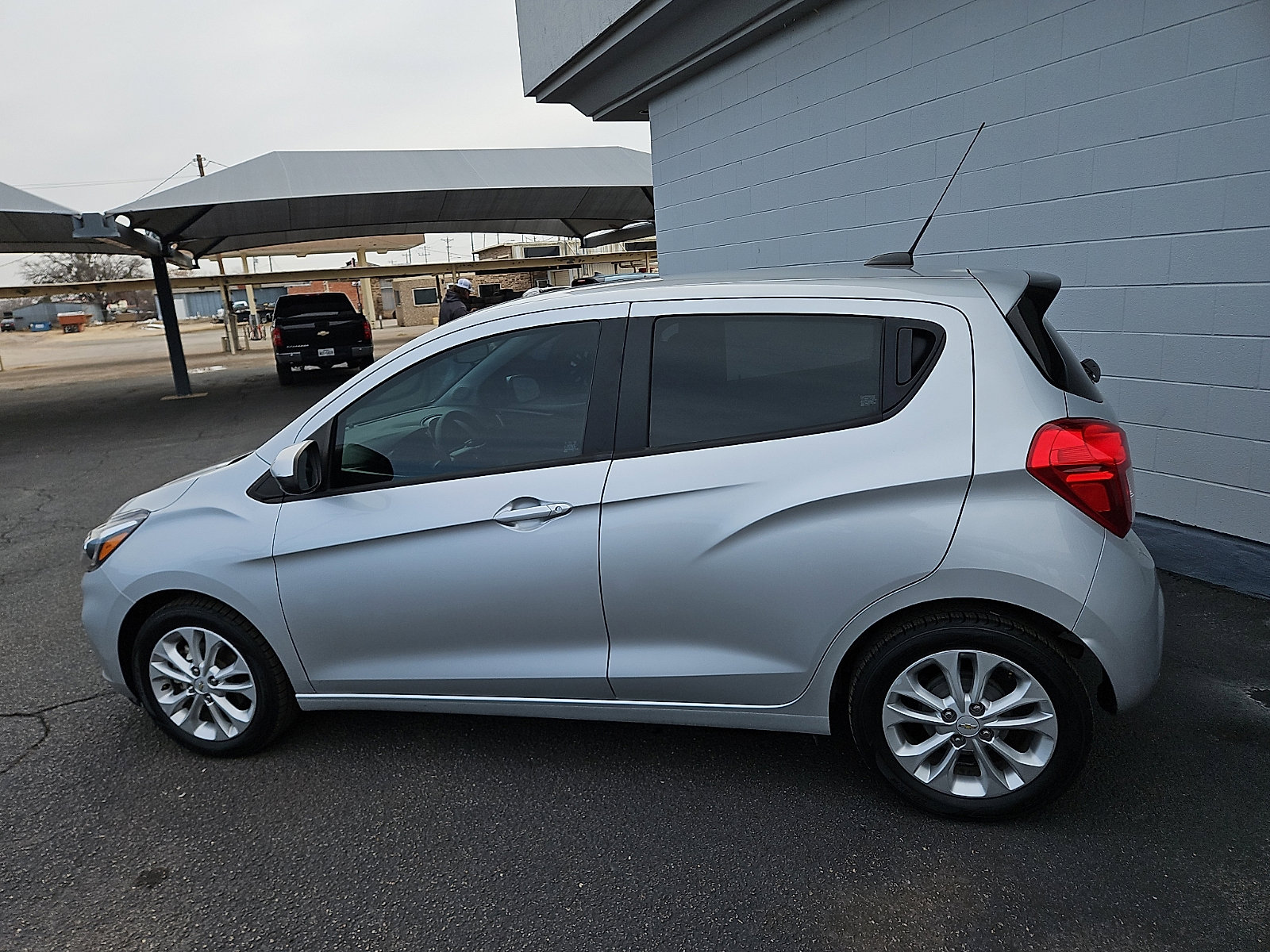 Used 2022 Chevrolet Spark 1LT with VIN KL8CD6SA7NC012302 for sale in San Angelo, TX