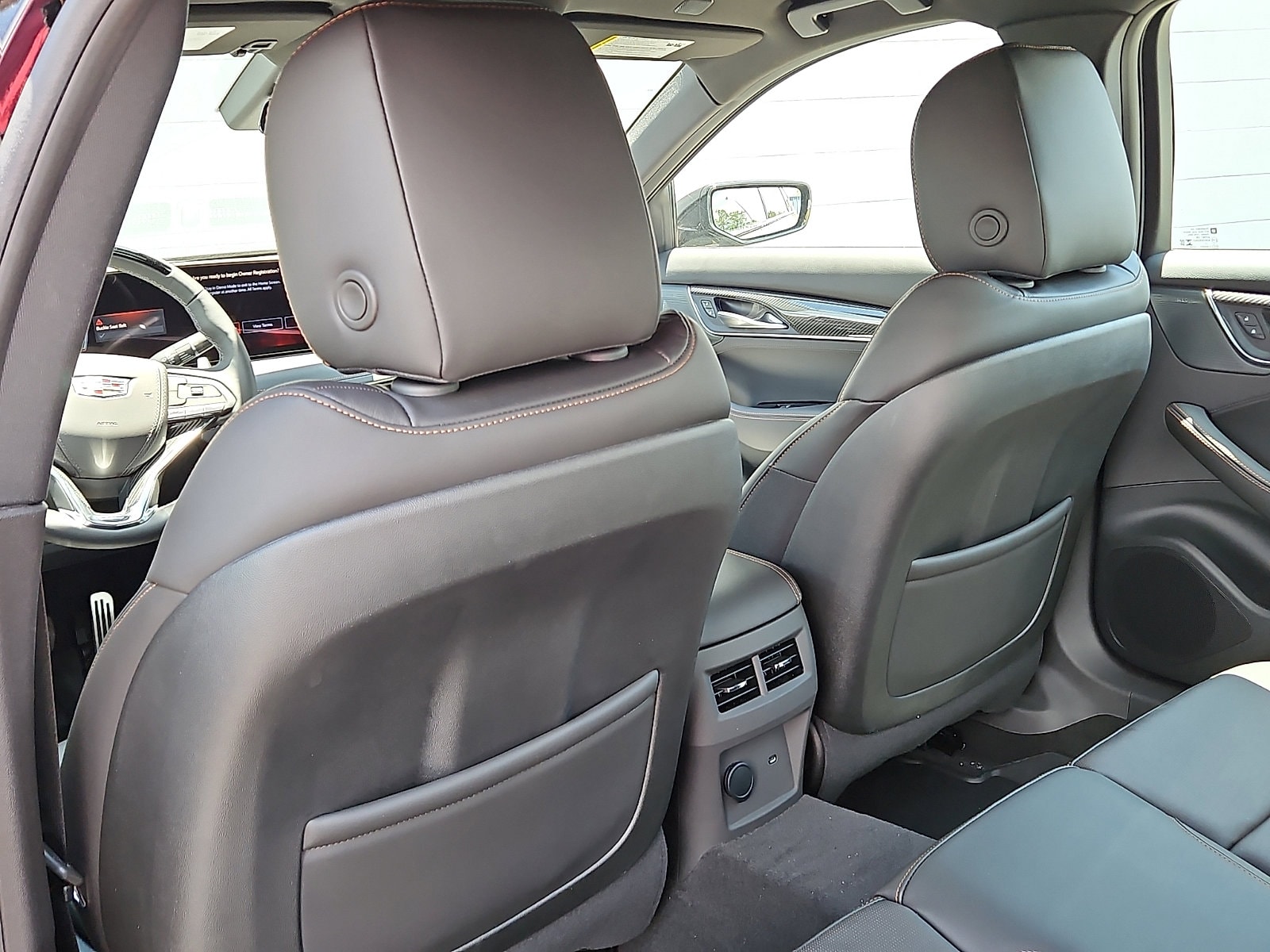 2026 Cadillac CT5 V-Series - Photo 7