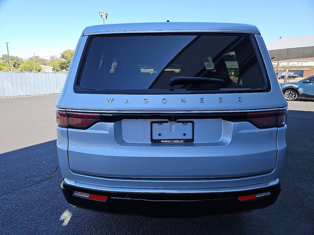 Used 2024 Jeep Wagoneer 4X4