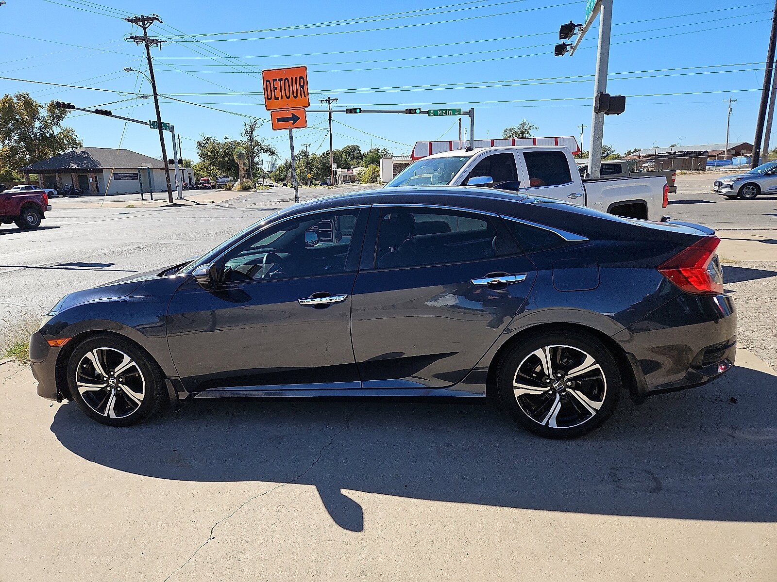 Used 2016 Honda Civic Touring with VIN 19XFC1F96GE002690 for sale in San Angelo, TX