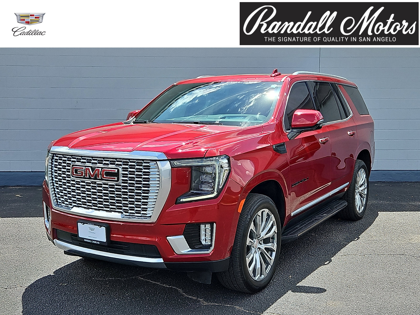 2024 GMC Yukon 4WD Denali's photo