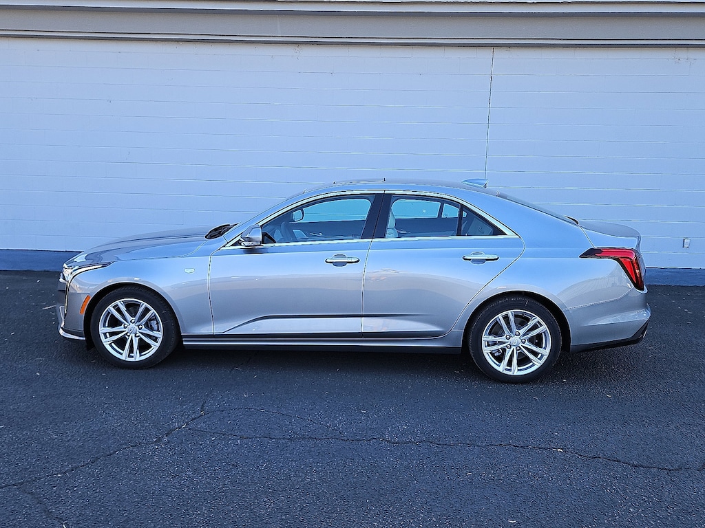 New 2026 CADILLAC CT4 Luxury Sedan