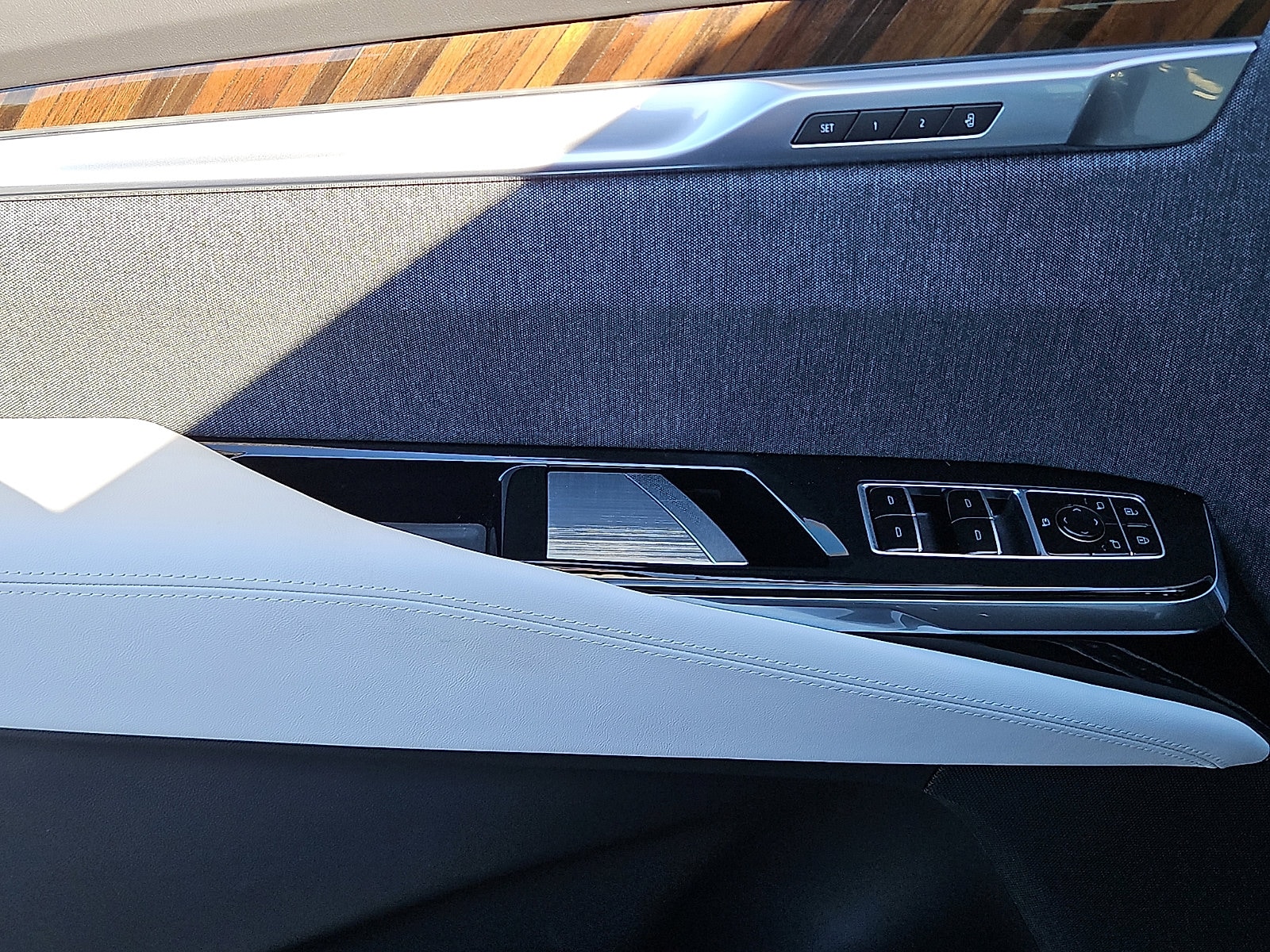 2026 Cadillac Escalade Platinum Sport - Photo 11