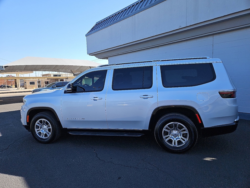 Used 2024 Jeep Wagoneer 4X4