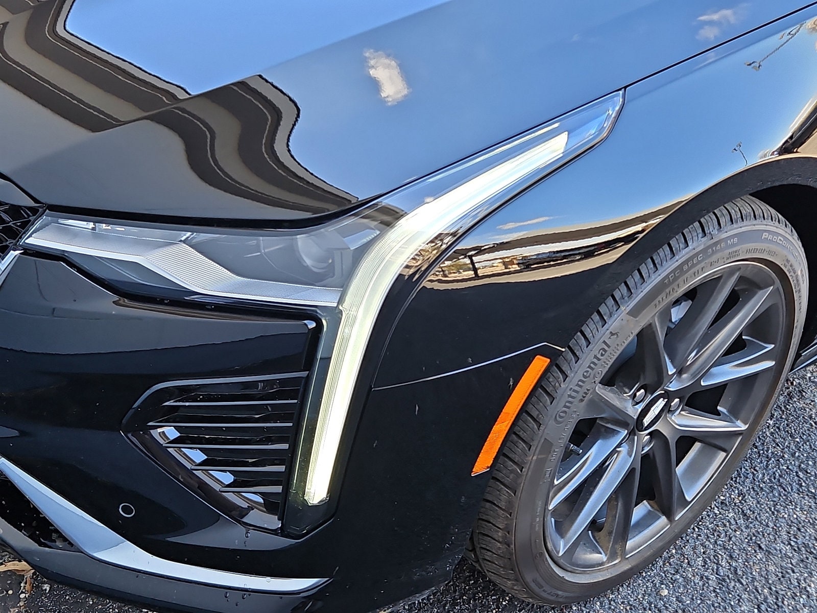 2025 Cadillac CT4 Sport - Photo 9