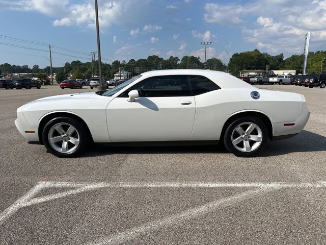2013 Dodge Challenger SXT photo 4
