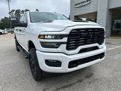 2026 Ram 2500 BLACK EXPRESS CREW CAB 4X4 6'4 BOX Pickup