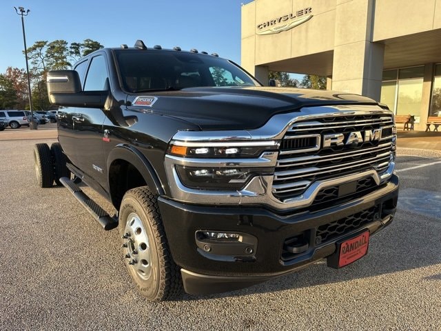 2026 RAM Ram 3500 Chassis Cab Big Horn's photo