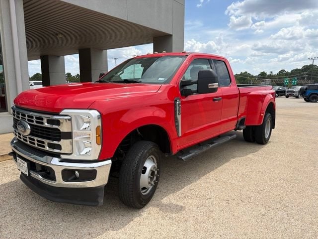 Used 2024 Ford Super Duty F-350 DRW XLT