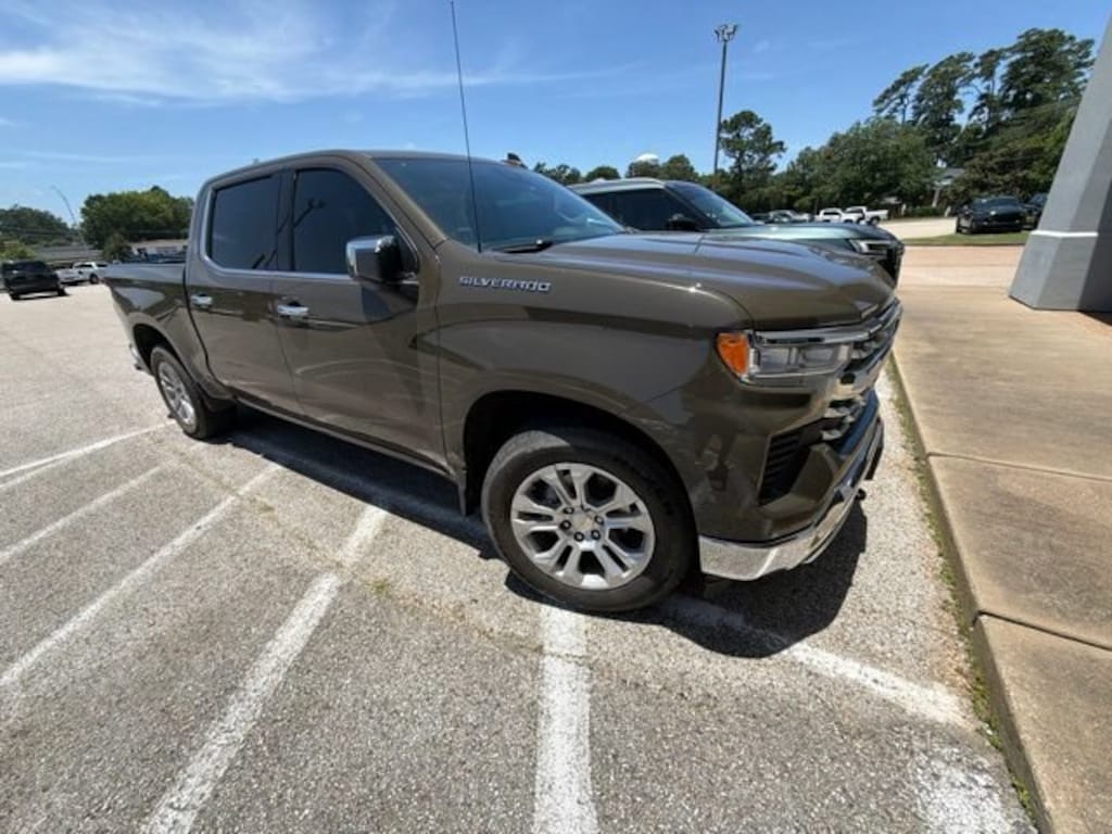 Used 2023 Chevrolet Silverado 1500 LTZ 2WD Crew Cab 147 LTZ