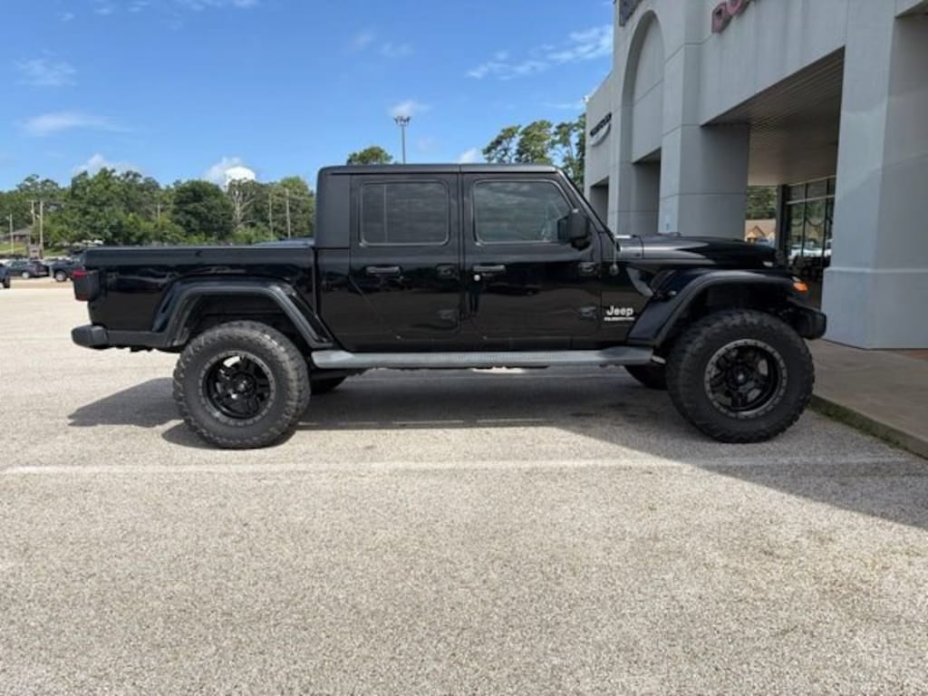 Used 2020 Jeep Gladiator Overland Overland 4x4