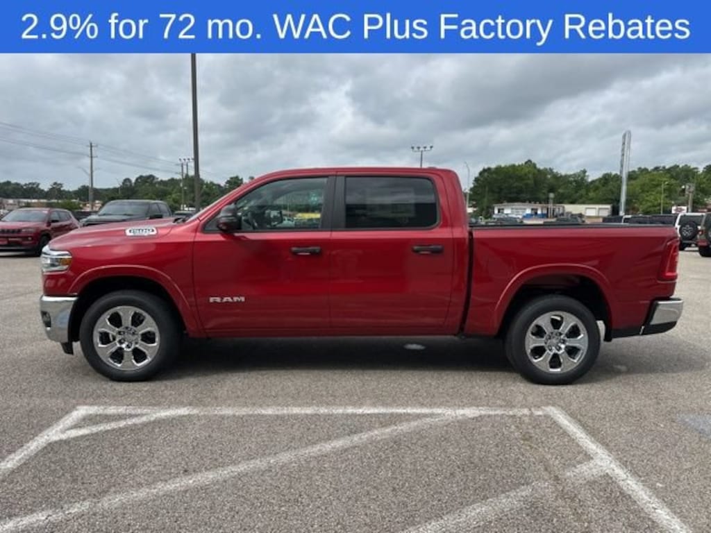 New 2026 Ram 1500 LONE STAR CREW CAB 4X2 5'7 BOX Pickup