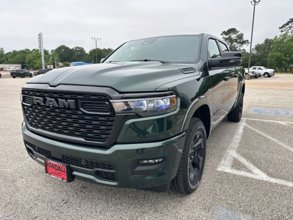 New 2026 Ram 1500 LONE STAR CREW CAB 4X4 5'7 BOX Pickup