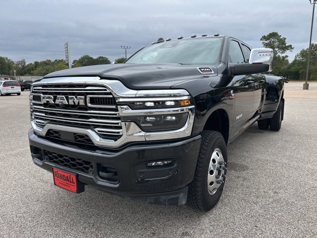 2026 Ram 3500 Laramie photo 2