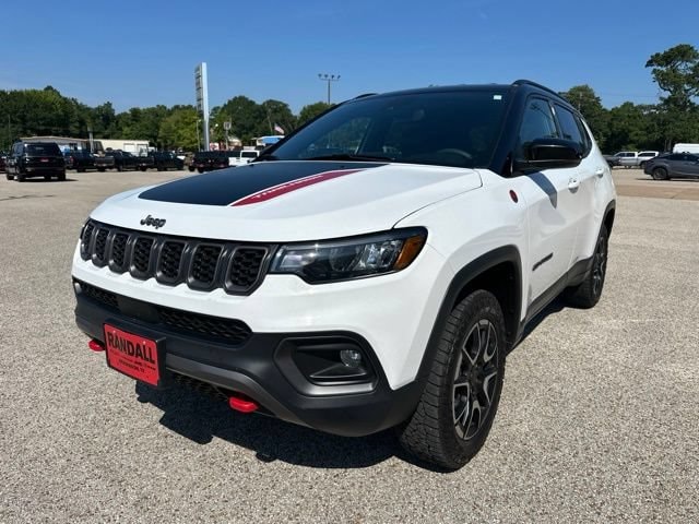 Used 2025 Jeep Compass Trailhawk